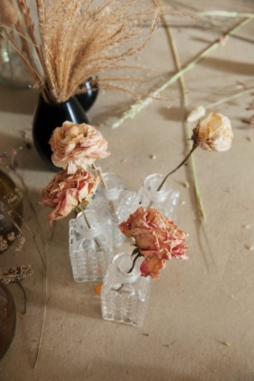 Bouquet d'hiver : fleurs séchées et branches nues || Alexandra Sarrazin home