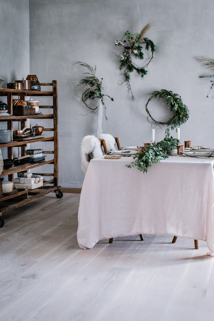 Une table de fête kinfolk, nature et rustique