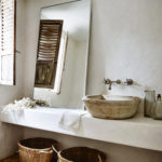 Une salle de bain wabi sabi *