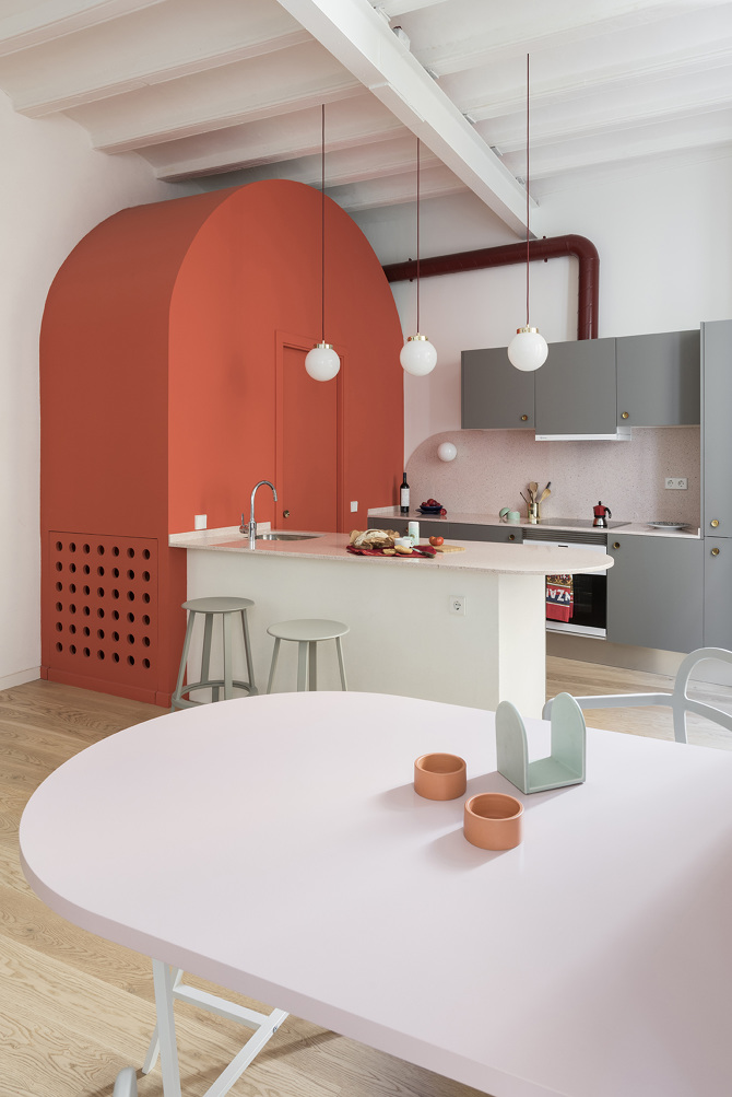 [ Inspiration déco ] Rose blush, Rose saumon || Appartement à Barcelone rénové par l'agence CaSA