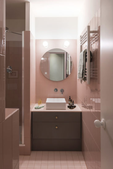 [ Inspiration déco ] Rose blush, Rose saumon || Appartement à Barcelone rénové par l'agence CaSA
