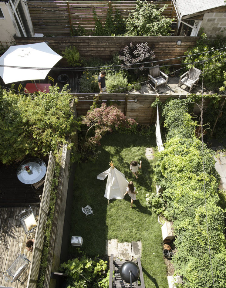 Une maison de ville hyper étroite à Brooklyn par l'agence OA - Office of Architecture