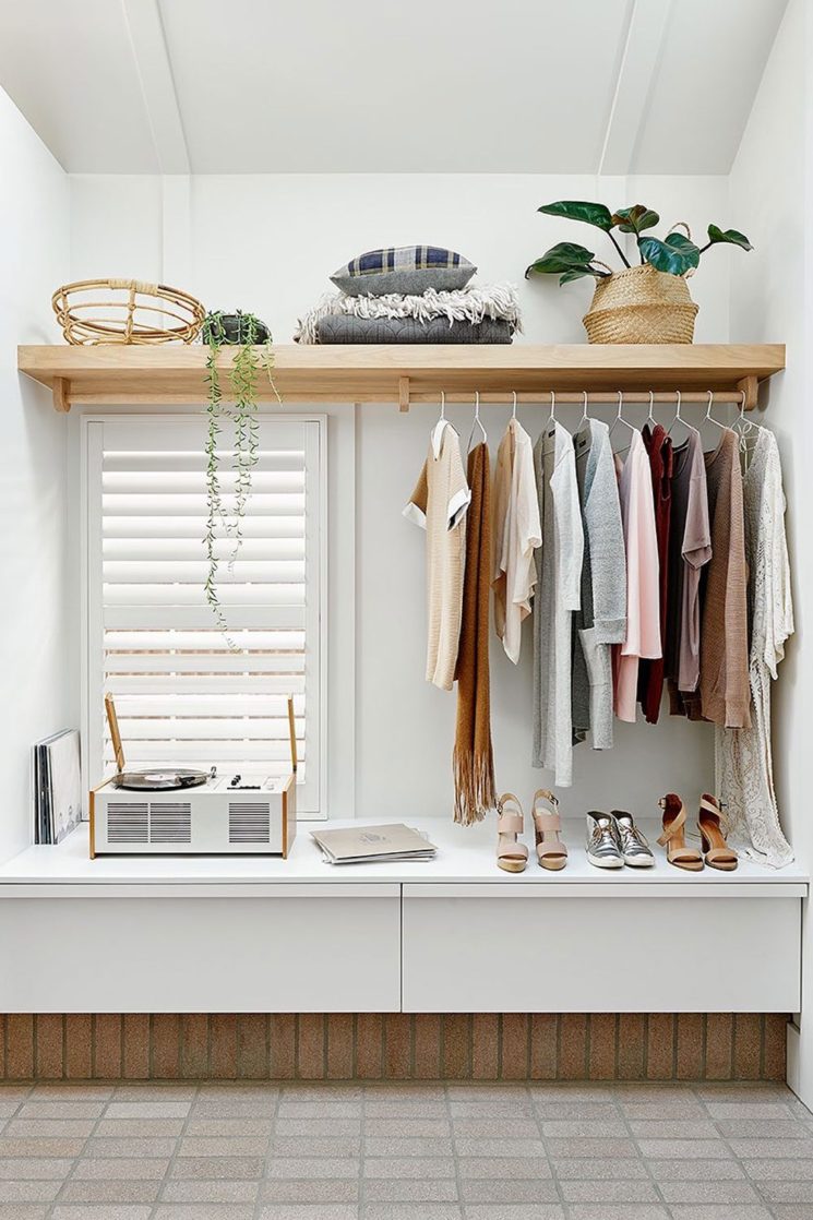 Canning cottage par l'agence Bicker (Melbourne) // Un dressing minimaliste