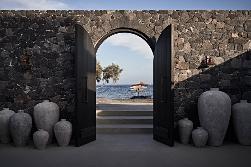 Istoria hôtel à Santorin, par Interior Design Laboratorium (Athènes)