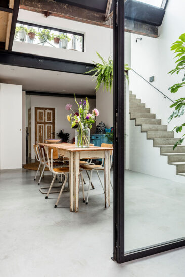 Un loft de style industriel à Amsterdam