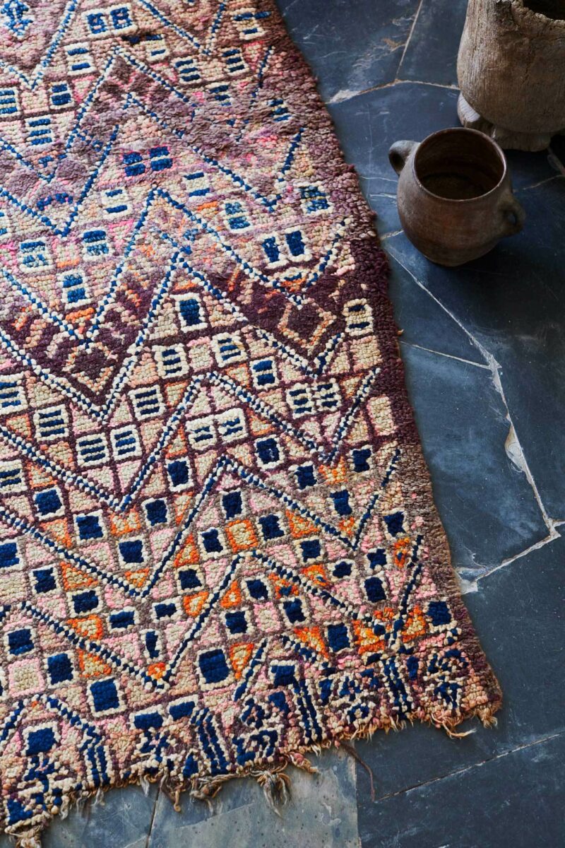 Tigmi Trading + la villa E du studio Ko = tapis berbères et architecture