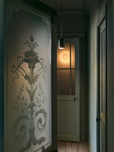 L'appartement ancien à Paris, rénové par le concept store parisien Merci comme pied à terre L'appartement ancien à Paris, rénové par le concept store parisien Merci comme pied à terre