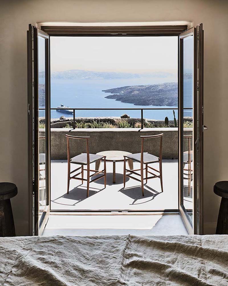 Vora Villas à Santorin, hôtel design et minimaliste