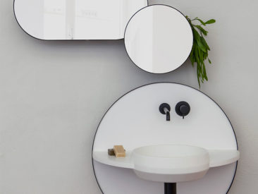 Meuble de salle de bain minimalistes, Arco, édité par Ex.t, design studio Mut