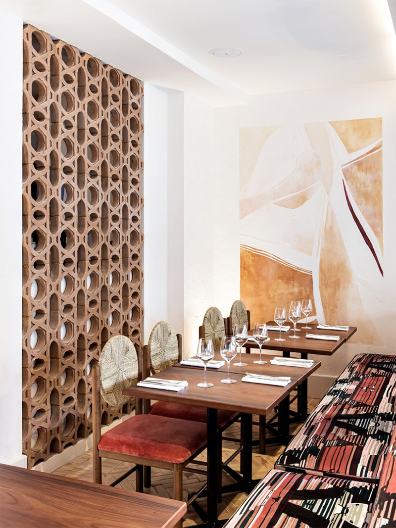 Le restaurant La Riviera par le studio Friedmann & Versace - Paris 10 LLe style méditerranéen à tendance French Riviera // e restaurant La Riviera par le studio Friedmann & Versace - Paris 10