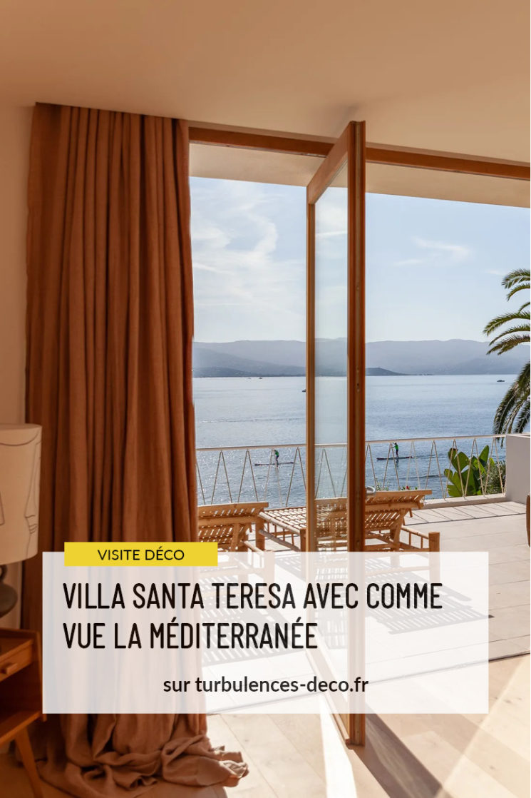 Villa Santa Teresa à Ajaccio avec comme vue la Méditerranée à retrouver sur Turbulences Déco