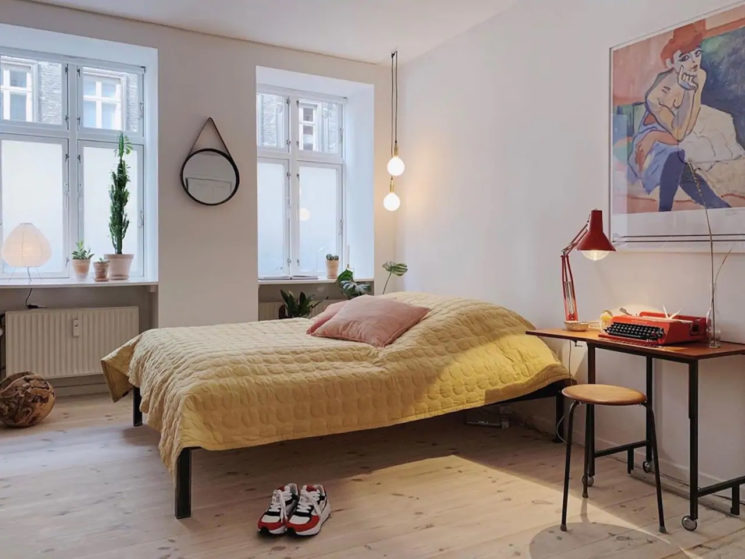 Un petit appartement design à Copenhague par Puk Sjeldan à louer sur Airbnb