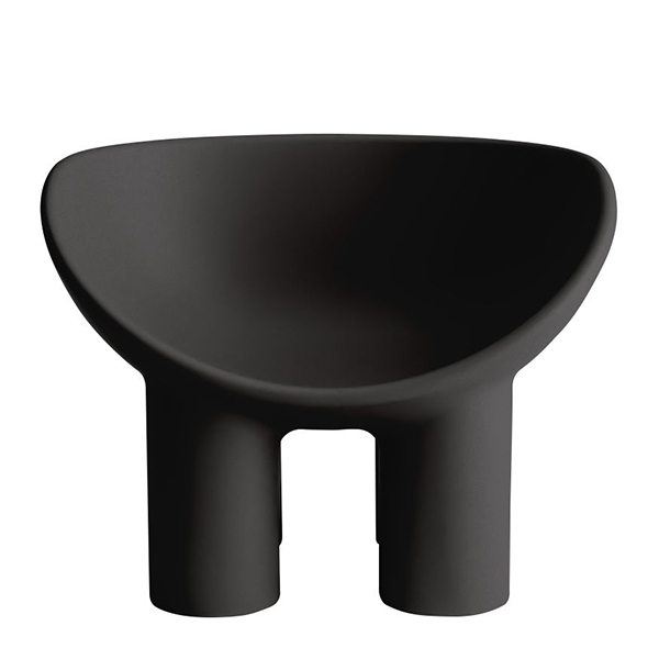 Fauteuil en polyéthylène, Roly Poly noir, design Faye Toogood Driade