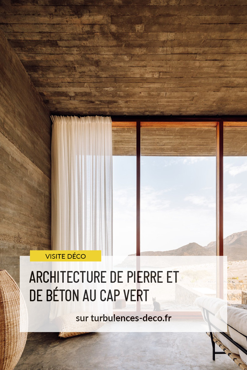 Architecture de pierre et de béton au Cap-Vert // Complexe immobilier et touristique Barefoot Villas par Polo Architects & Going East à retrouver sur Turbulences Déco