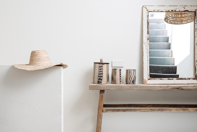 Un petit duplex à Ibiza à acheter... Une déco méditerranéenne à l'ambiance minimaliste et bohème