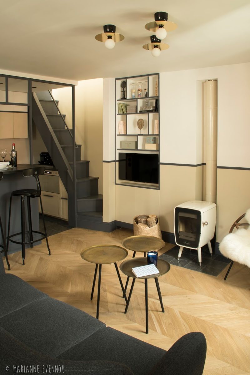 Un adorable appartement, sous les toits de Paris par l'architecte Marianne Evennou