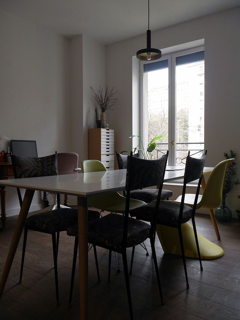 Apportez de la lumière à votre intérieur avec le réflecteur de lumière Espaciel - Pièce sans réflecteur