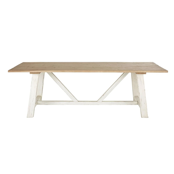 Table à manger en pin recyclé, Kinfolk - 790 € sur Maisons du Monde