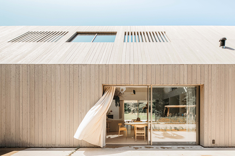 The Dune house comme une grange contemporaine