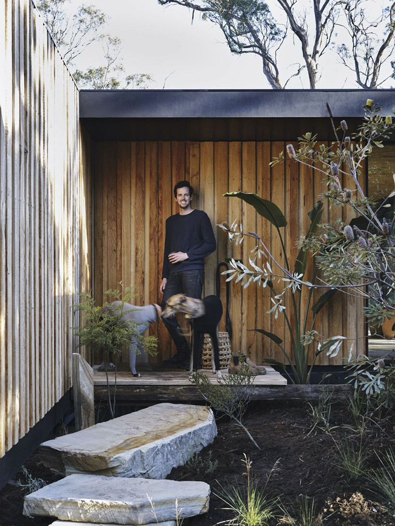 Casa Acton à Hobart, Tasmanie, maison en préfabriqué, construite avec un système de panneaux isolants structurels // Architecte : Archier - Josh FitzGerald