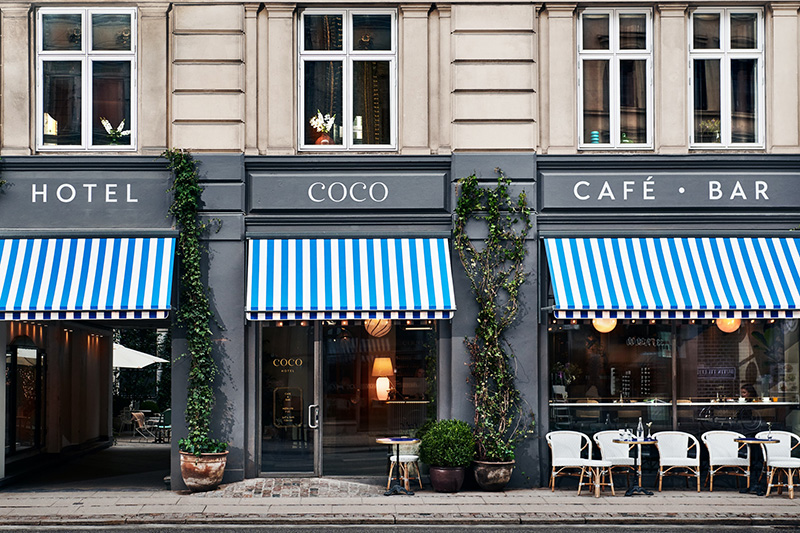 Décorez comme le Coco hotel Copenhague ! // Une façade au décor très parisien