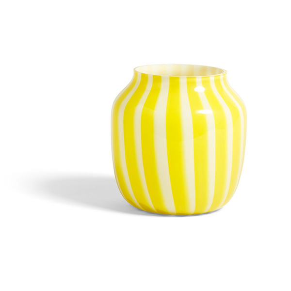 Hay - Vase en verre soufflé, Juice, wide yellow, design : Kristine Five Melvaer