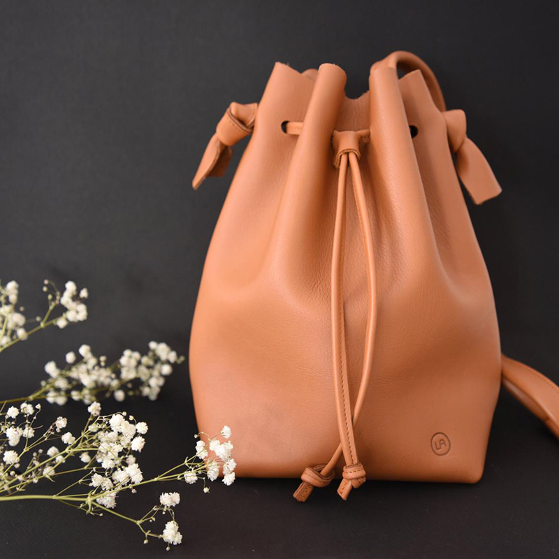 Sac à main en cuir, Giselle, sur la boutique Etsy Ligne Aurore