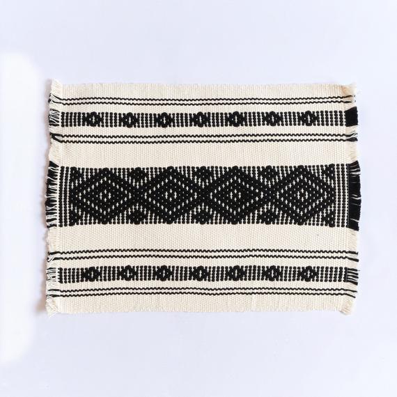 maisonmani_set-de-table-artisanal-mexicain-noir