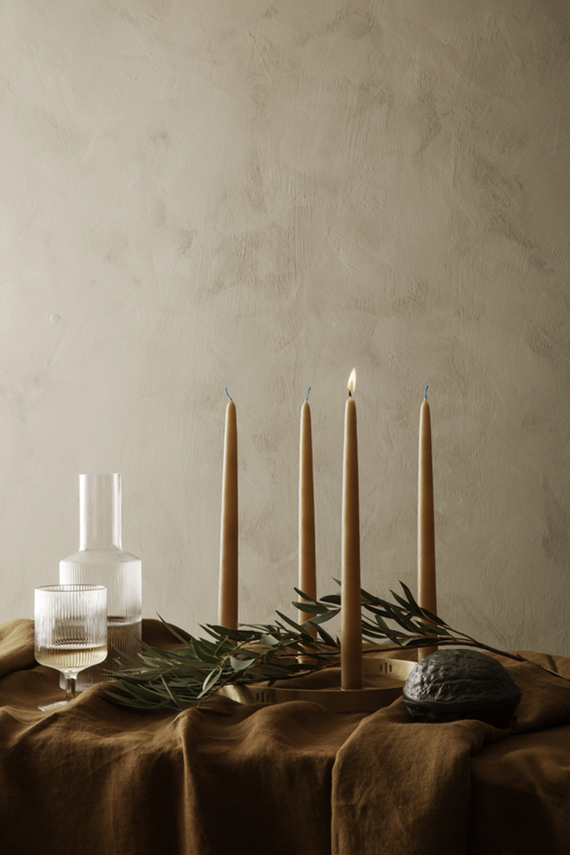 Catalogue de Noël 2021 Ferm Living - Des simples bougies pour illuminer sa table de Réveillon