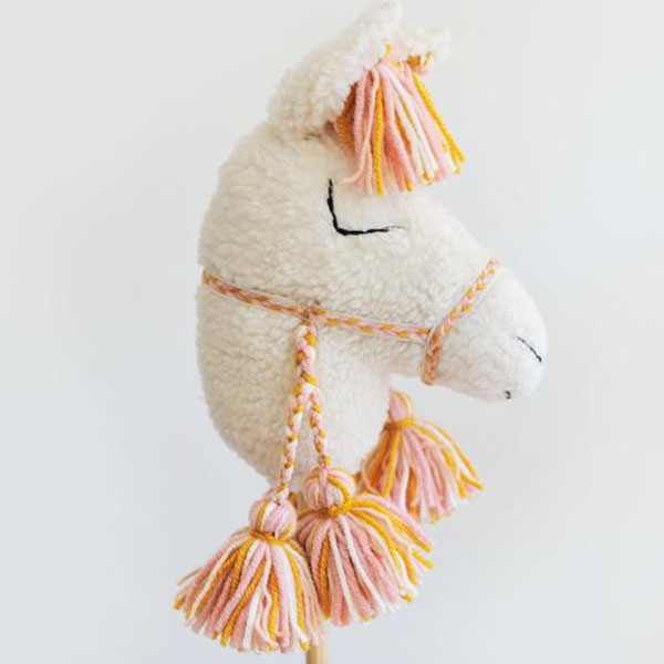 Tête de lama sur bâton - Boutique Etsy Boho Baby Heaven