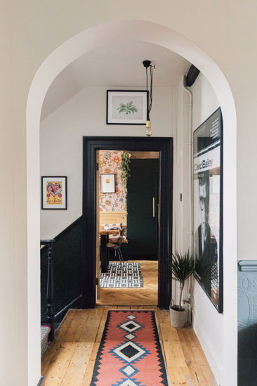 Une maison victorienne avec quelque chose de funky // Escalier 