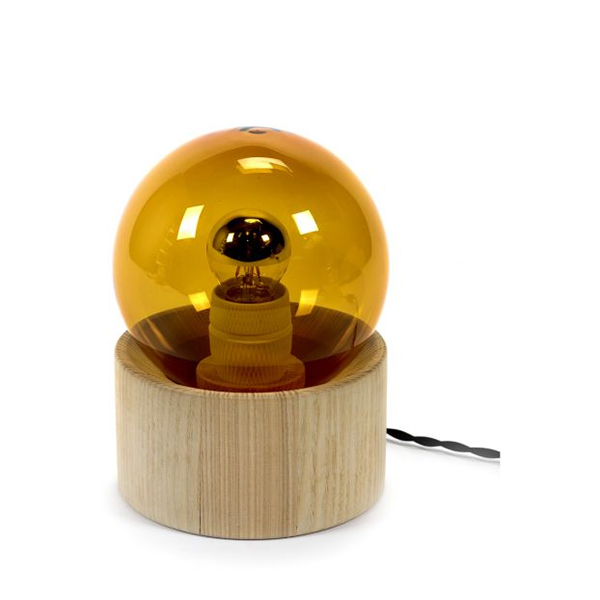 Lampe à poser en bois et verre ambré, Full moon , design : Studio Simple pour Serax