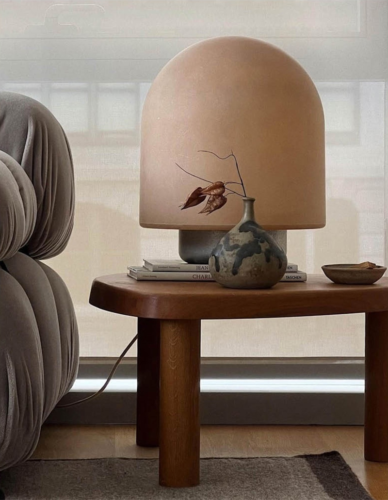 La lampe de table Puffball par Faye Toogood pour Matter Made