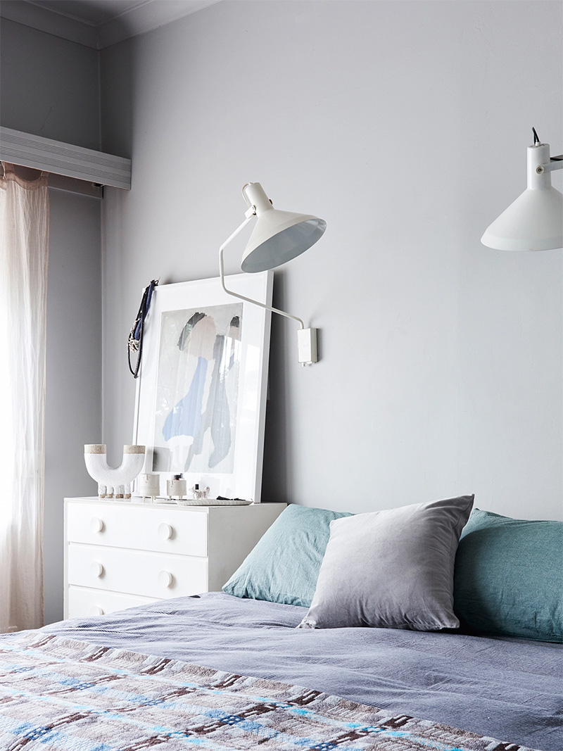 Bien travailler l'éclairage d'une chambre parentale pour créer une ambiance intime