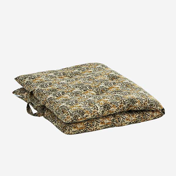 Sur-matelas motif floral, Madam Stoltz sur mybohem.fr