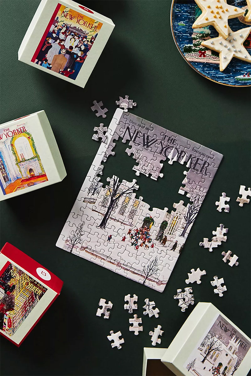 The New Yorker Puzzle Advent Calendar sur anthropologie.com