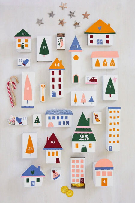 etsy-OhHelloMaker_PDF-DIY-Advent-Calendar-Christmas-Houses
