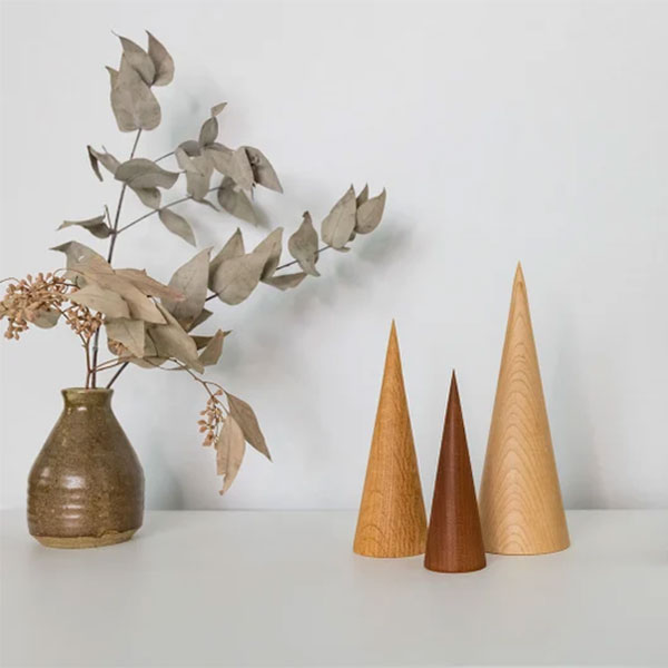 Arbre de Noël minimaliste en bois sur la boutique Etsy - Fabrique Déco