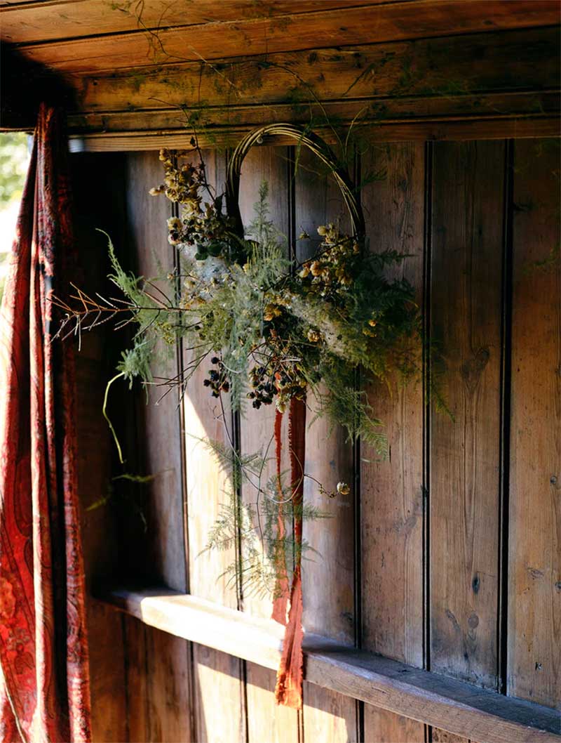 Catalogue de la marque anglaise Toast entre tradition de Noël rustique et accent bohème