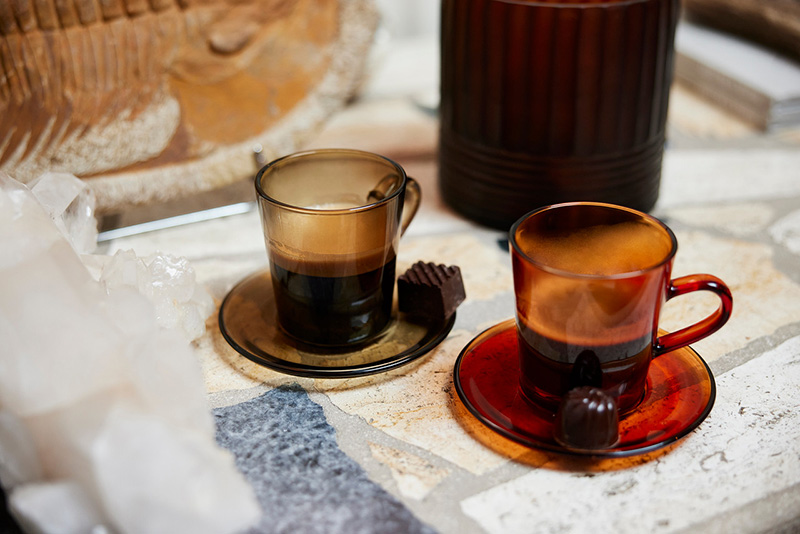 Catalogue HK Living SS2023 - 70S GLASSWARE: COFFEE CUPS AMBER BROWN