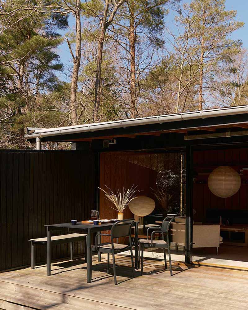 Le cabanon d'été vintage moderne de Marie Hesseldahl - Mobilier ligne d'extérieur Linear 