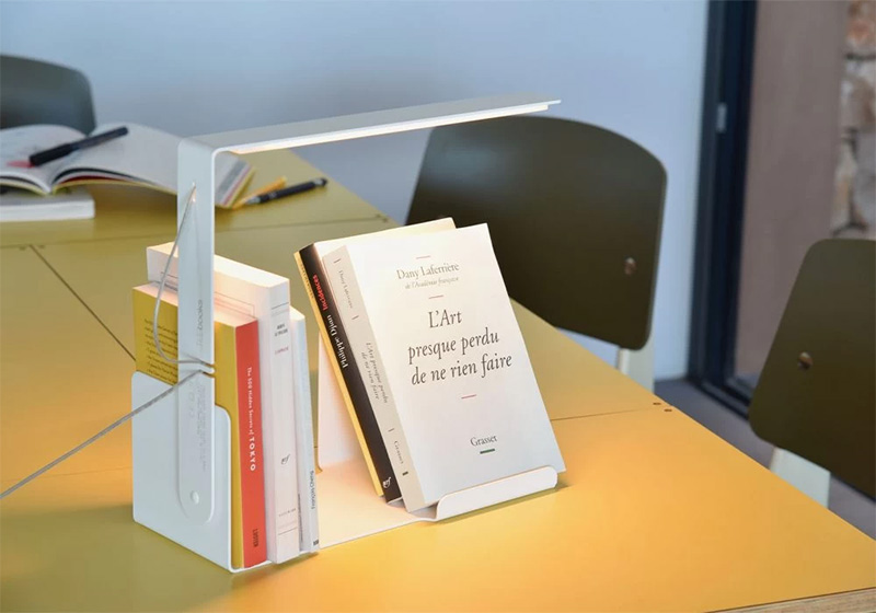 TEEbooks - Lampe de table + Support pour livre