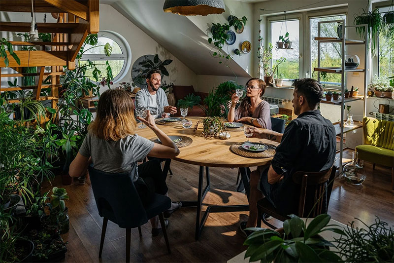 SFD Furniture Design - Table extensible ronde en chêne, FJÄRIL BLACK