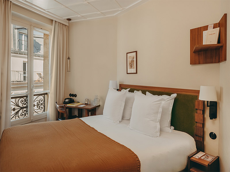 Chambre standard à l'hôtel du Savoir à Saint-Germain-des-Prés
