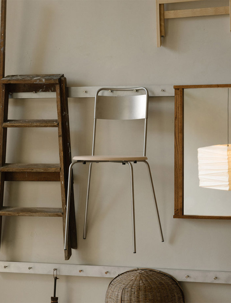 FRAMA Structures of Living : la chaise Petit Rond de Troels Grum-Schwensen