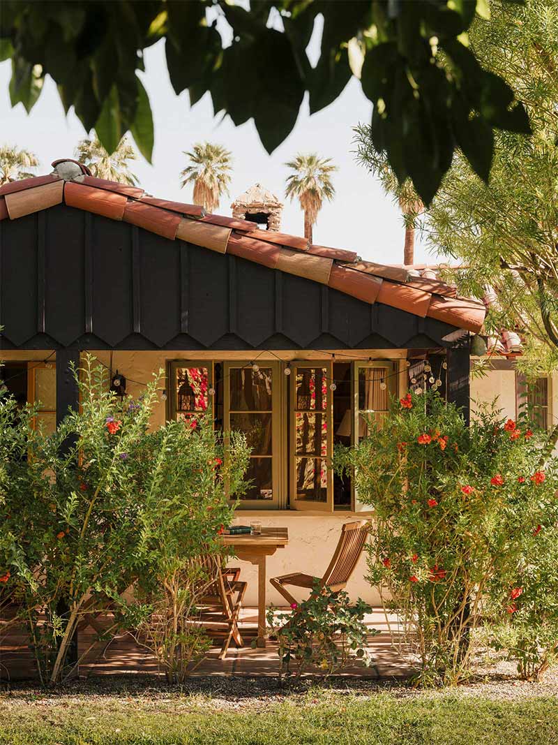 Casa Cody à Palm Springs : Vue extérieure d'un bungalow