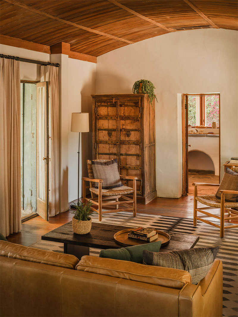 Casa Cody à Palm Springs : Le salon de style hispanique