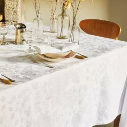 garnier-thiebaut_nappe-anti-tache-haut-de-gamme-mille-giverny