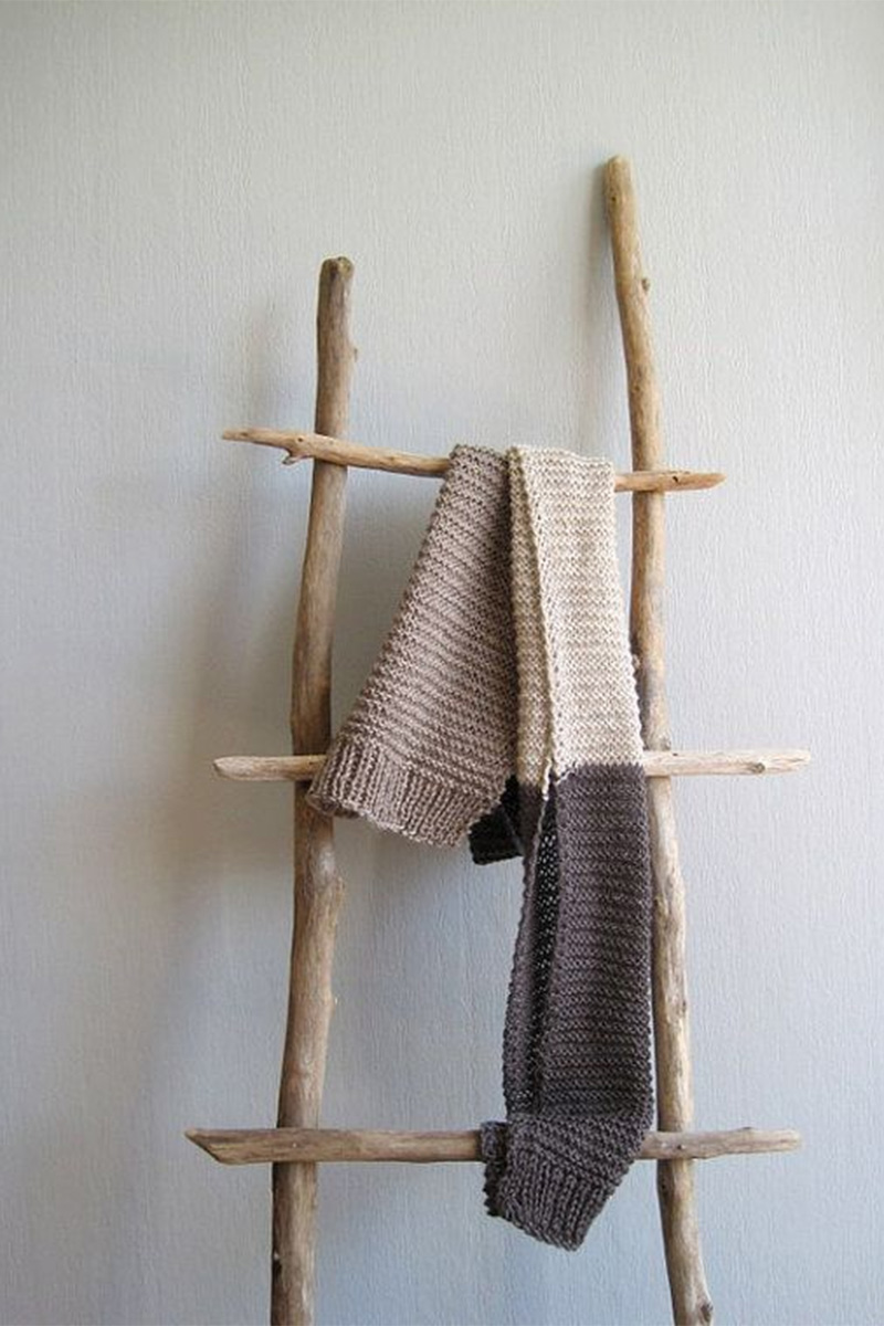 Échelle en branches de bois