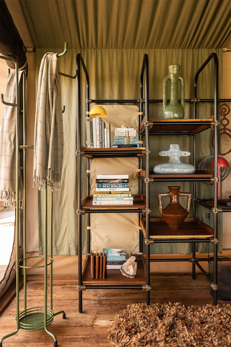 Mara River Tented Camp - Armoire de campement tubulaire